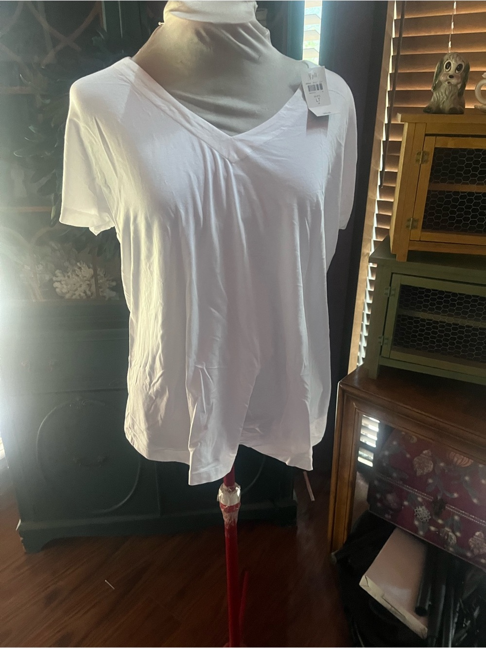J Jill LTall Classic V-Neck Women's White Tee